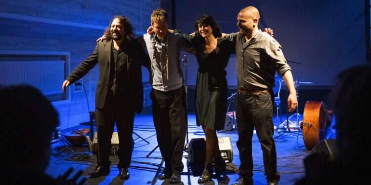 2 Israelis, a Syrian, and a Pole walk onto a stage…