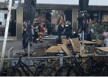 Vehicle hits crowd of pedestrians in Berlin, killing 1