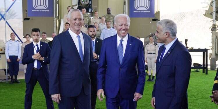 Gantz presents Biden with clandestine Israeli-Arab defense pacts