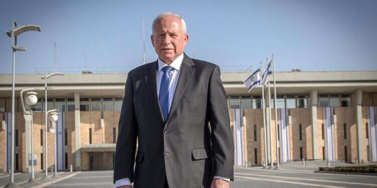 Former Shin Bet head to help mediate between Russia, Ukraine