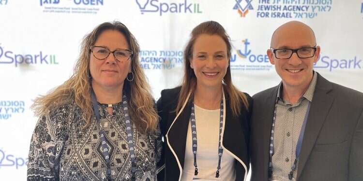 New peer-to-peer lending initiative seeks to spark young support for Israel