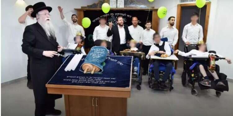 Synagogue adapted for disabled worshippers opens in Bnei Brak