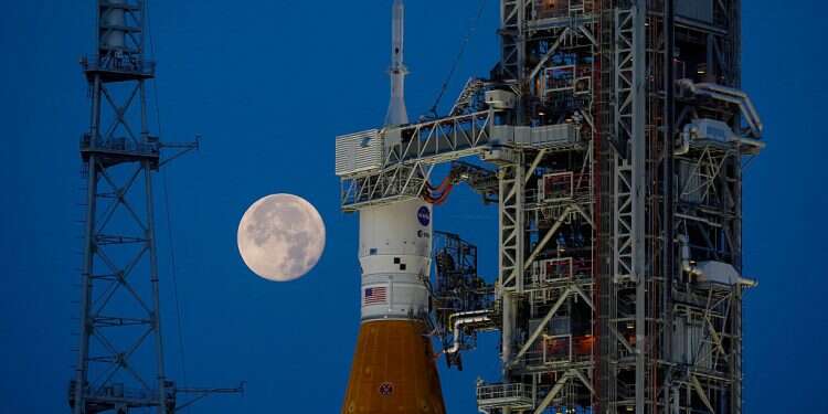 NASA presses toward moon rocket launch after fuel leak