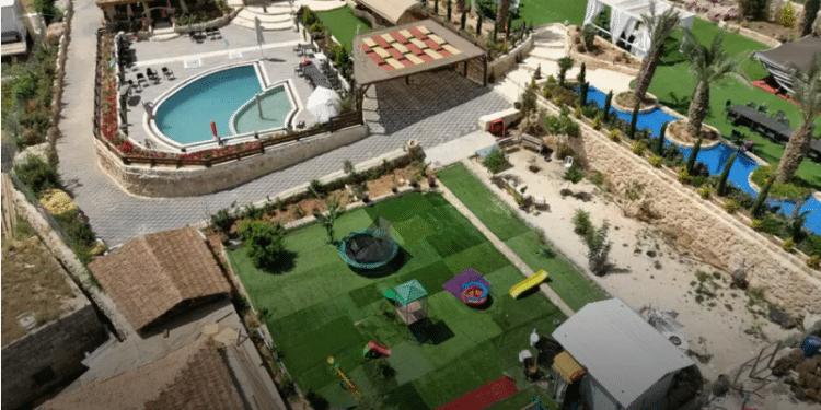 Jewish groups fume at construction of illegal Palestinian water park