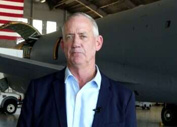 At CENTCOM, Gantz vows to prevent Iran from from getting nuclear bomb