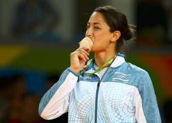 Israeli Olympic medalist comes out, reveals girlfriend