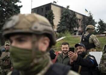 Putin, Zelenskyy court major allies as Ukraine makes gains