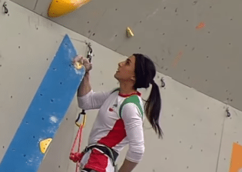 Worries mount as Iranian climber who competed without hijab reportedly goes missing