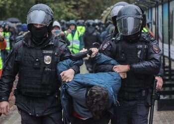 Lawyers in Russia overwhelmed by requests to help avoid fighting in Ukraine