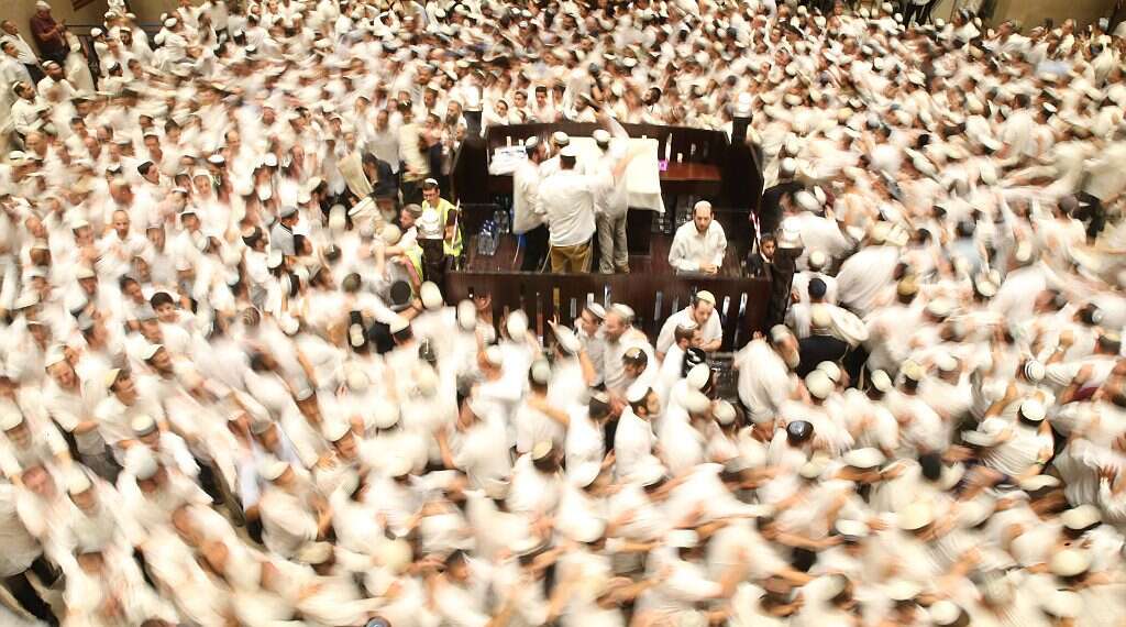 Celebrations at Har Hamor Yeshiva Haredi-nationalism at a crossroads: Meet the Har Hamor yeshiva