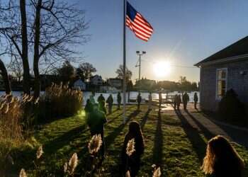 Midterms 2022: Democrats brace for beating as GOP hopes to retake Congress