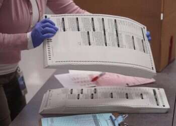 Democrats' path to retaining Senate gets boost as Arizona lead solidifies