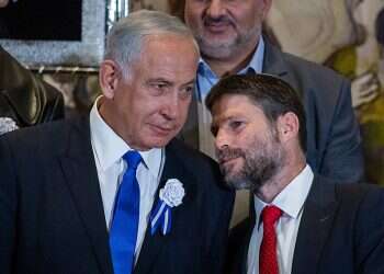 Paving way to new government, Likud, Religious Zionist Party sign coalition deal