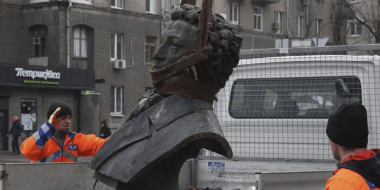 Wartime Ukraine erasing signs of Russian past from public areas