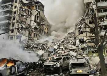 Britain pledges tanks for Ukraine after 21 die in Russian strike on apartment block