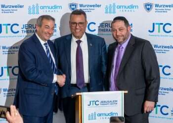 Yeshiva University launches new mental health center catering to Anglos