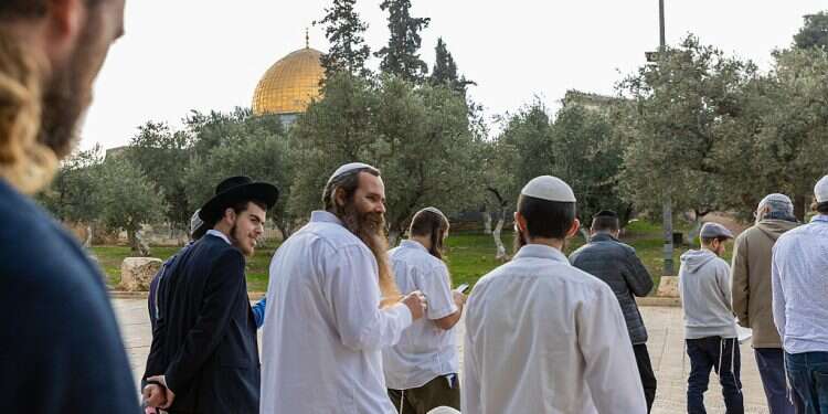 The next crisis? Officials set to discuss expanded access for Jews on Temple Mount