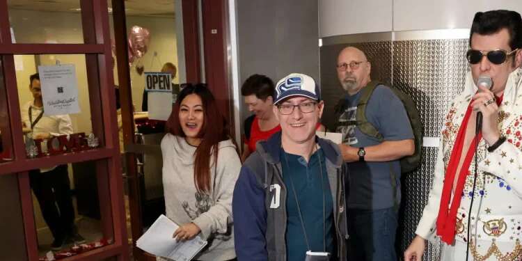 Las Vegas airport gives couples opportunity to walk down the aisle even before take off