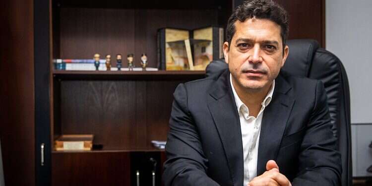 'They are recruiting Diaspora Jewry against the government'