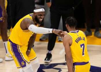 Lebron James becomes all-time top scorer in the NBA