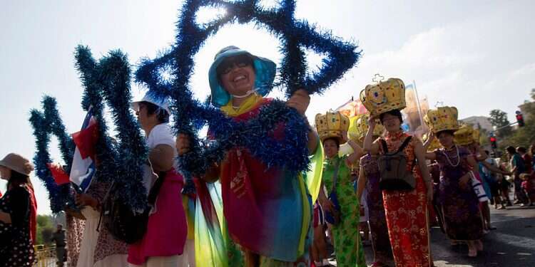 PM stops bill against Christian proselytizing