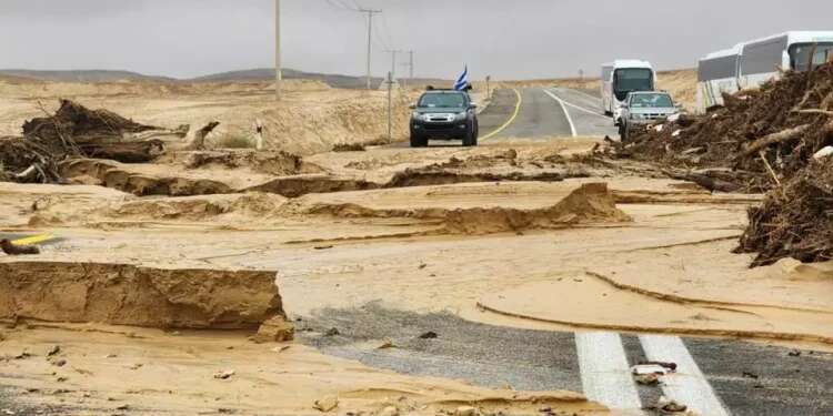 IDF confirms death of 2 Israelis missing in Arava flood