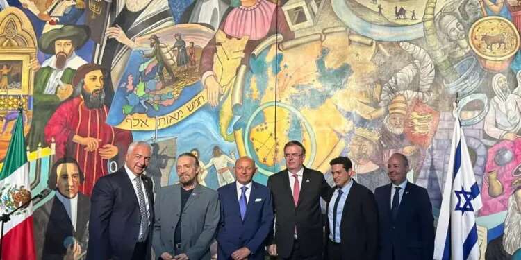 Massive mural in honor of Independence Day to be displayed at Ben-Gurion airport