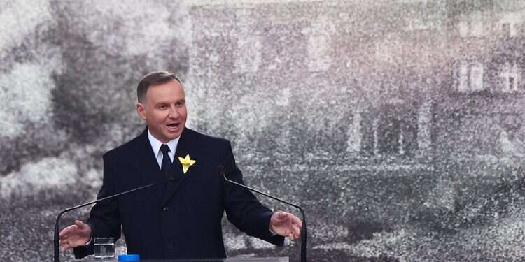 Polish president tells Israel Hayom Warsaw Ghetto Uprising 'part of our shared history'
