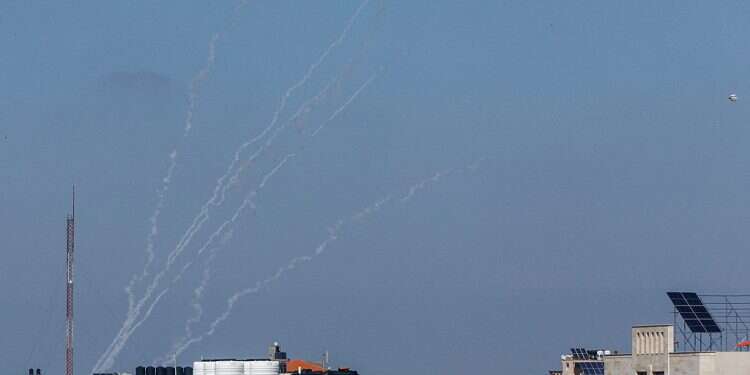 Massive salvo fired on south amid renewed tensions with Palestinians, casualties reported