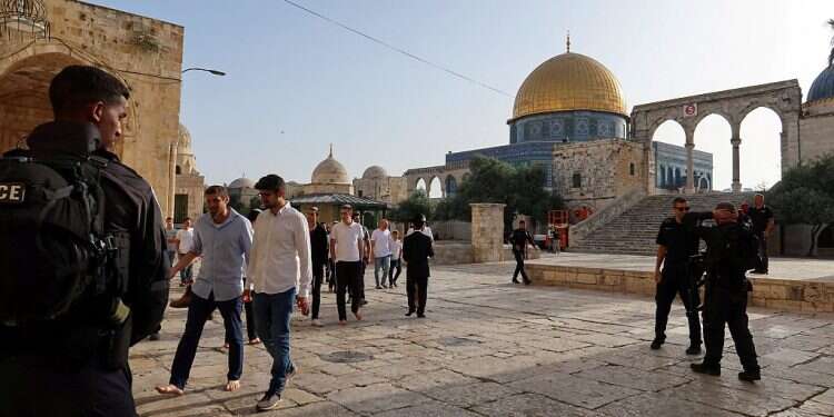 Amid Hamas threats, Israel marks Jerusalem reunification anniversary