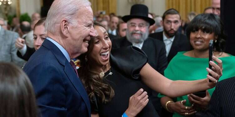 Biden condemns 'antisemitic bile' at celebration of Jewish heritage