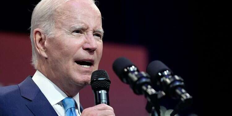 Biden's  'God save the Queen' statement leaves everyone confused