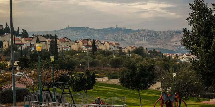 Hearing on Ma'ale Adumim housing project postponed again