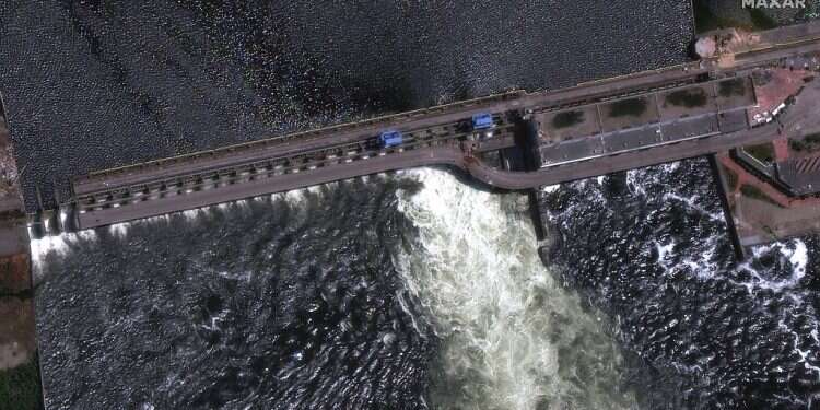 Russia rejects UN help as death toll from breached dam rises