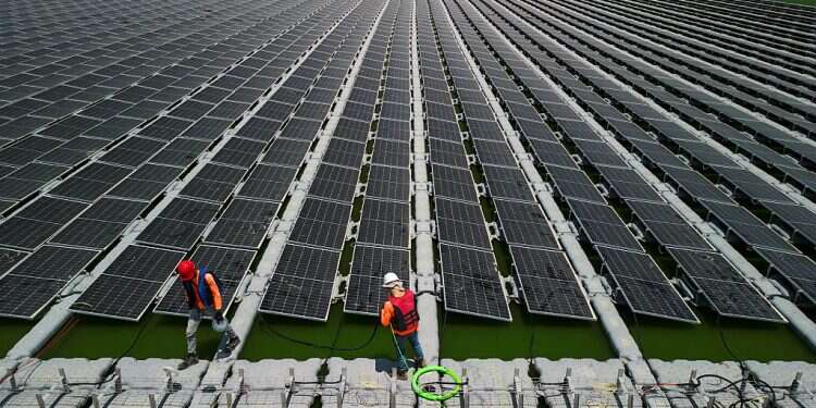 Lacking land, Israel to cover its rooftops with solar panels
