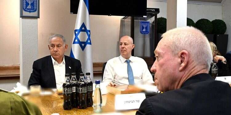 In first, Diplomatic-Security Cabinet to discuss impact of judicial reform on IDF