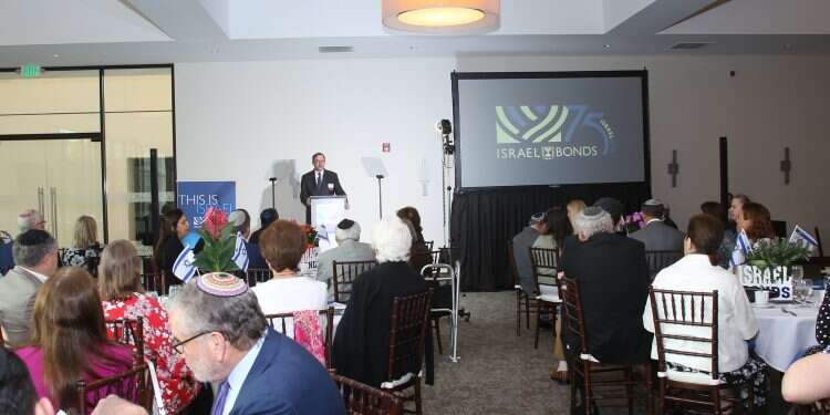 Israel's UN ambassador, Israel Bonds CEO address Cleveland Jewish community