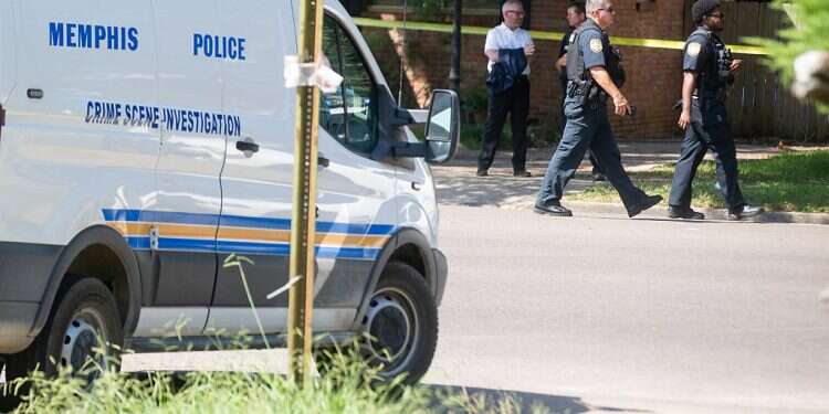 Memphis, Tennessee, police shoot suspect after he fired shots outside Jewish school