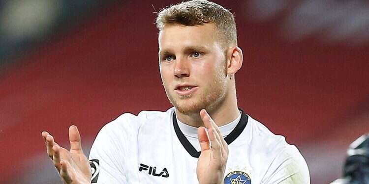 Noa Kirel's boyfriend, goalkeeper Daniel Peretz, to sign historic deal with Bayern Munich