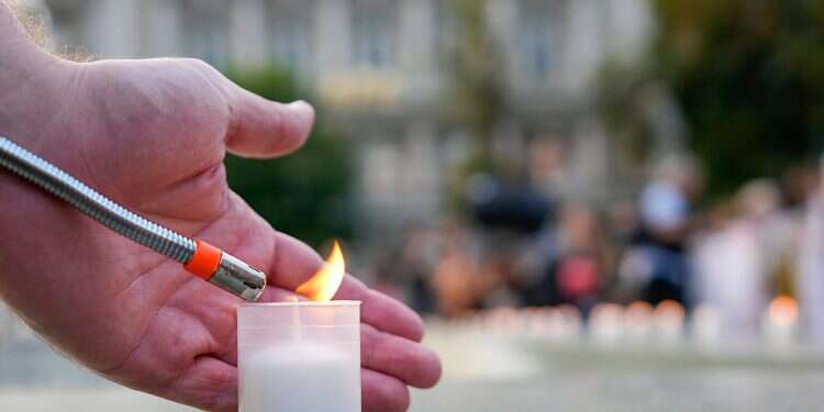 Hundreds of former IDF soldiers to become Holocaust educators abroad