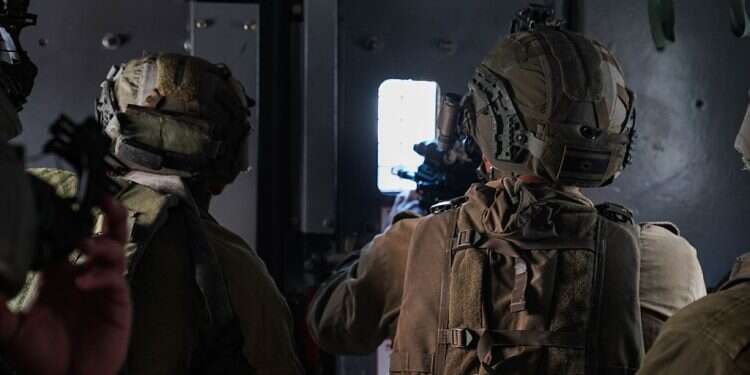 Shin Bet to assist police in tackling deadly crime in Arab sector