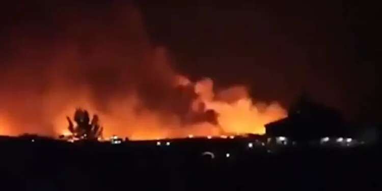 Syria blames Israel for Damascus strike that kills 4 soldiers