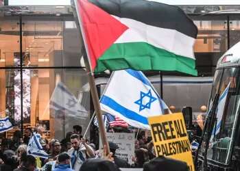 Jewish students in NY barricade inside library to escape pro-Palestinian protesters