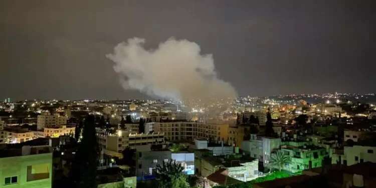 5 troops hurt in West Bank counterterrorism operation