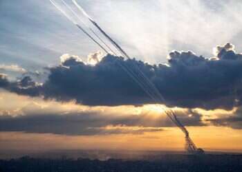 IDF frees hostages in 2 towns, releases names of soldiers killed; Hezbollah fires mortars