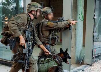How the IDF's canine unit rushed to the scene on its own initiative – and saved lives