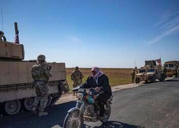 US forces attacked 4 times in Iraq, Syria within hours