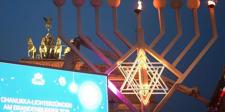 4 Hamas terrorists arrested in Germany for plotting to target Jewish sites in Berlin