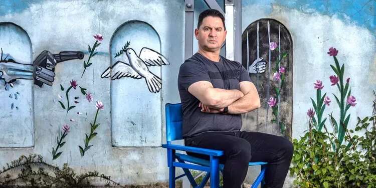 'Thousands of people marched behind us shouting 'Allahu Akbar''