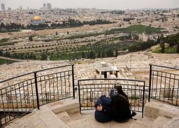 Rare First Temple-era clay seal unearthed in Jerusalem